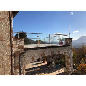 Balaustra in vetro con corrimano e piantoni in acciaio inox aisi 304 satinato 1
